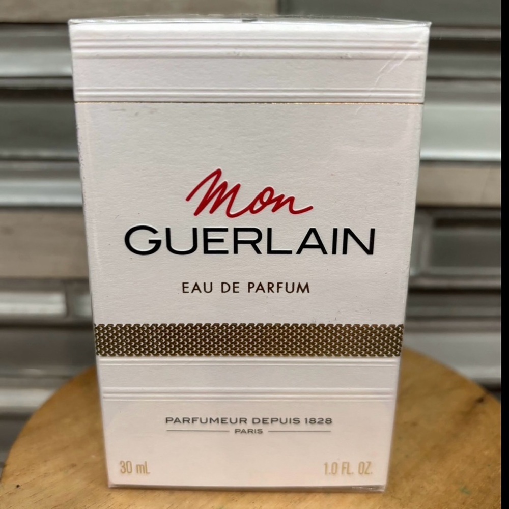 Guerlain Mon Eau de Parfum 30ml - White and Gold